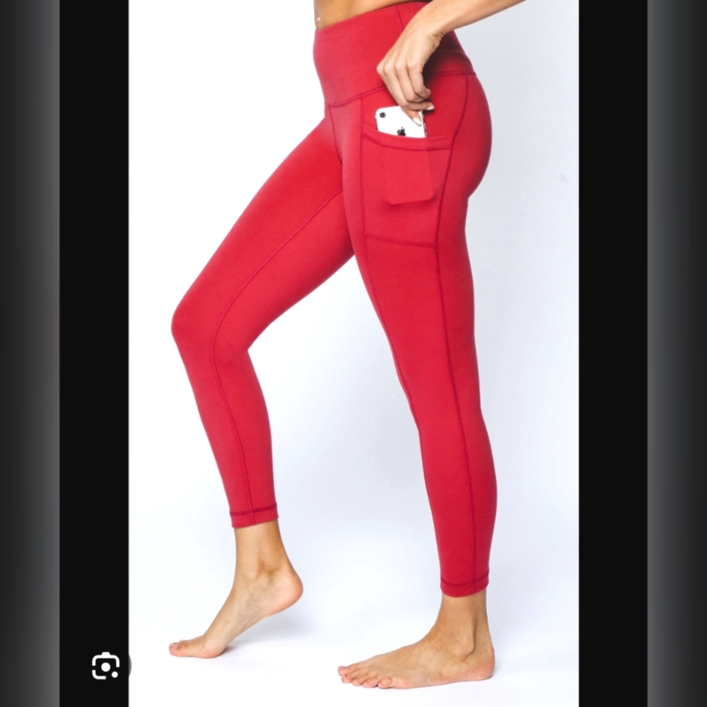 Like new red Yogalicious Lux high-waist full-length tights with side pockets